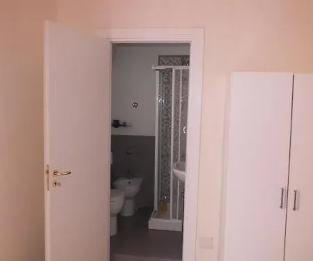 לינה וארוחת בוקר O Sarracino